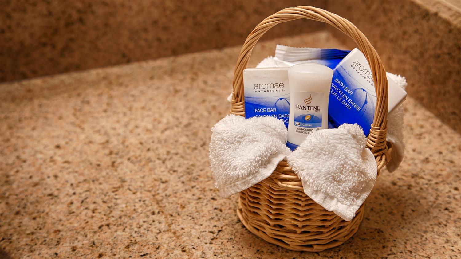 Best Western Inn & Suites Monroe Εξωτερικό φωτογραφία