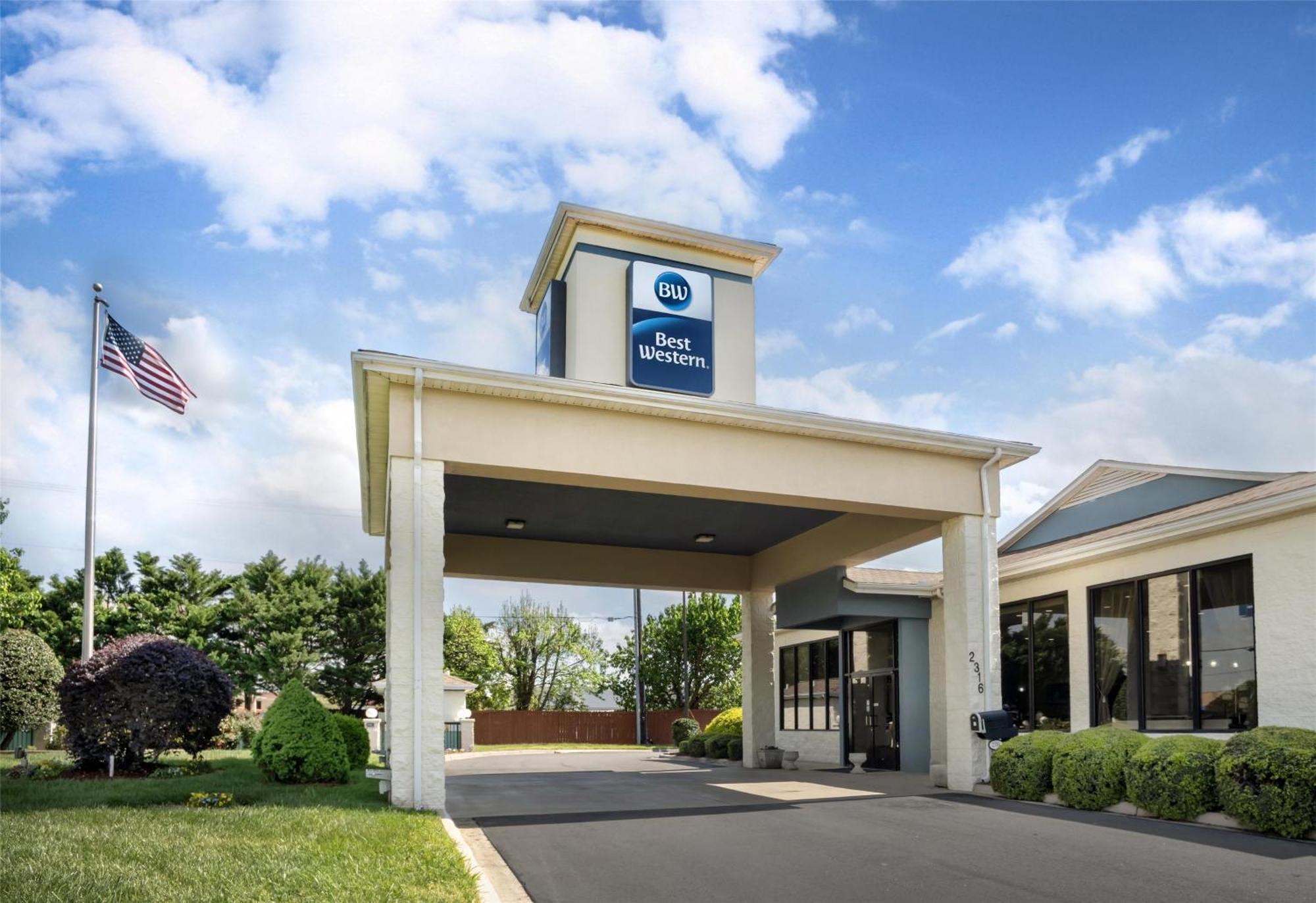 Best Western Inn & Suites Monroe Εξωτερικό φωτογραφία