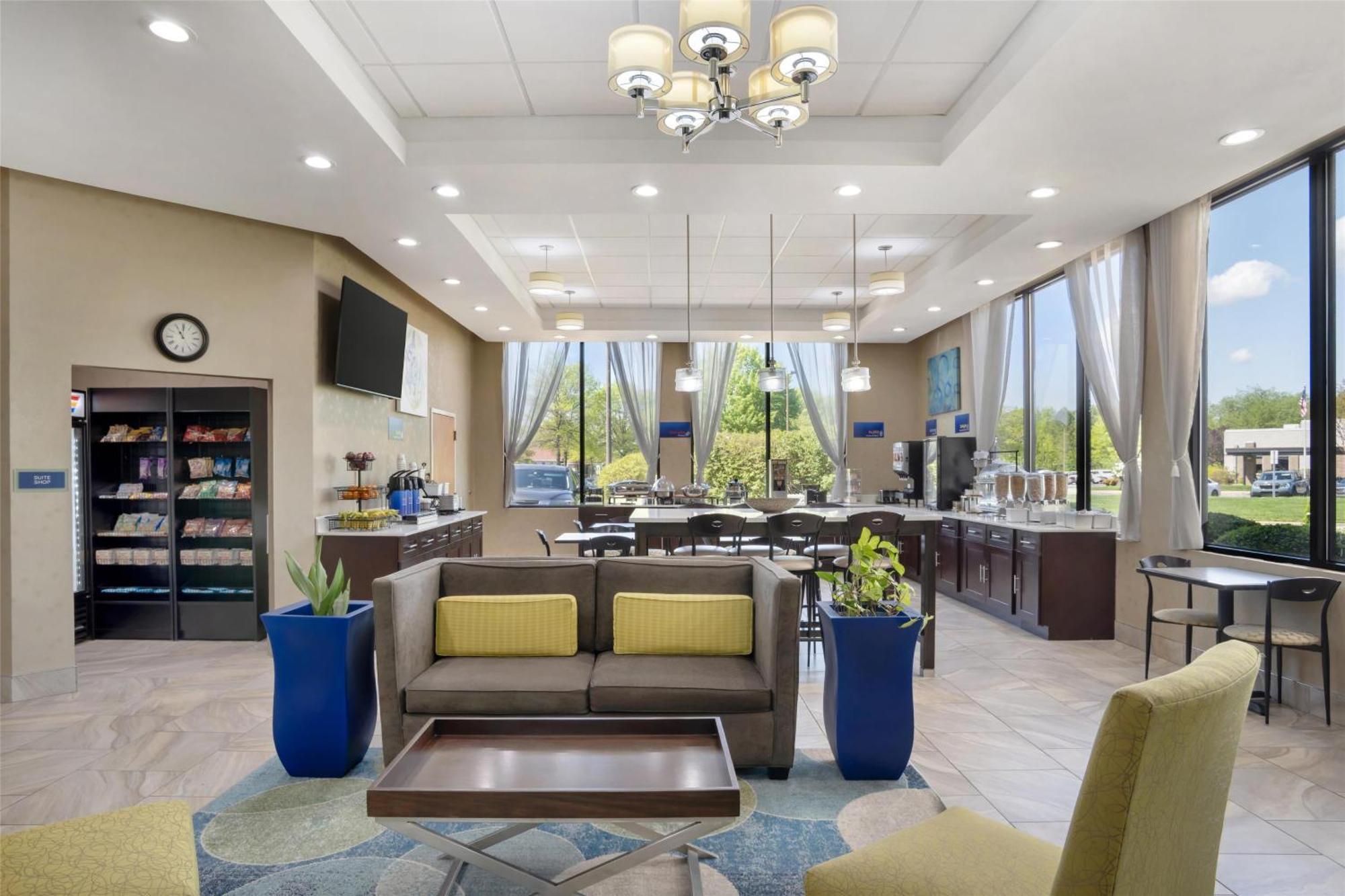 Best Western Inn & Suites Monroe Εξωτερικό φωτογραφία