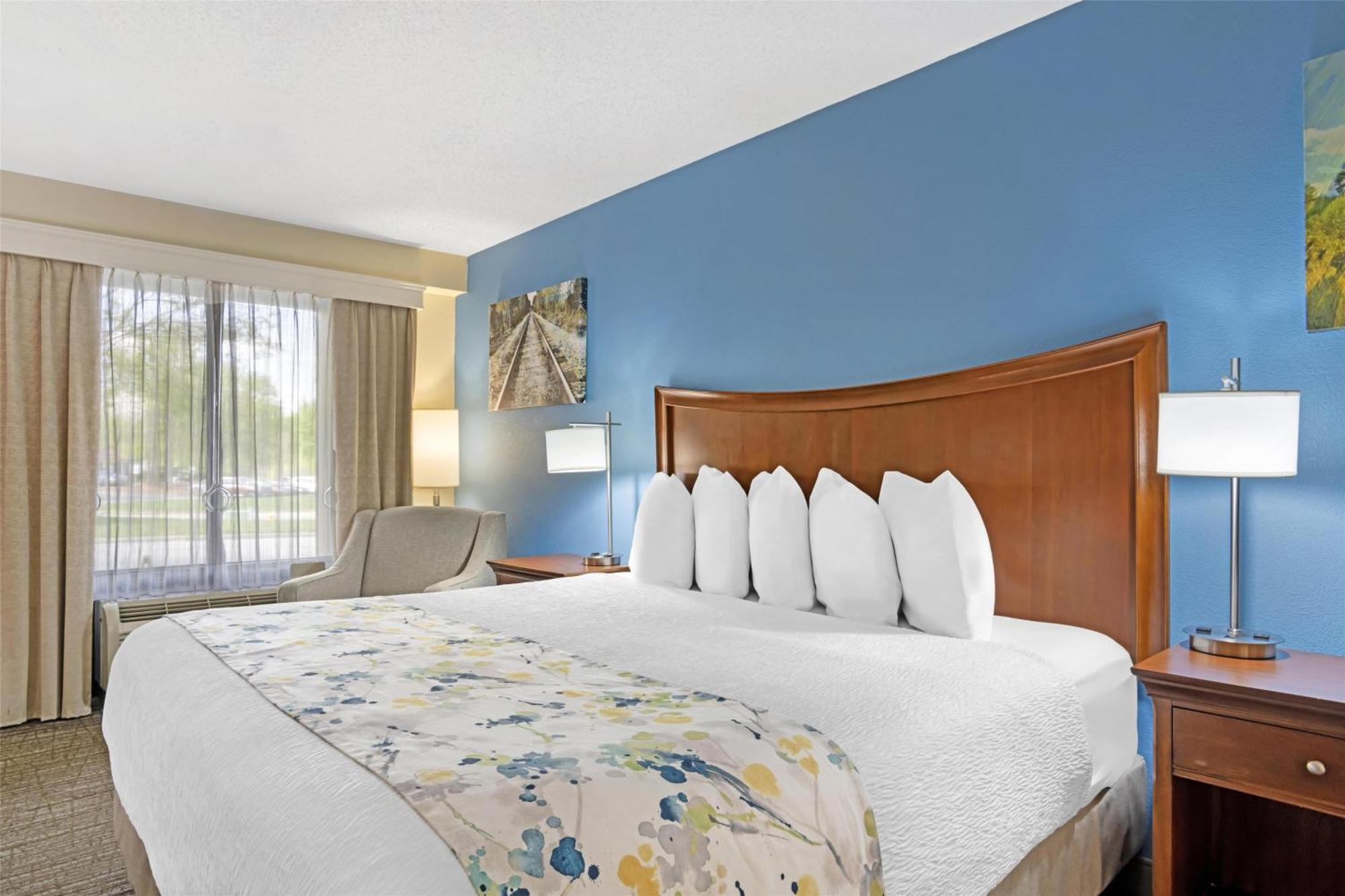 Best Western Inn & Suites Monroe Εξωτερικό φωτογραφία