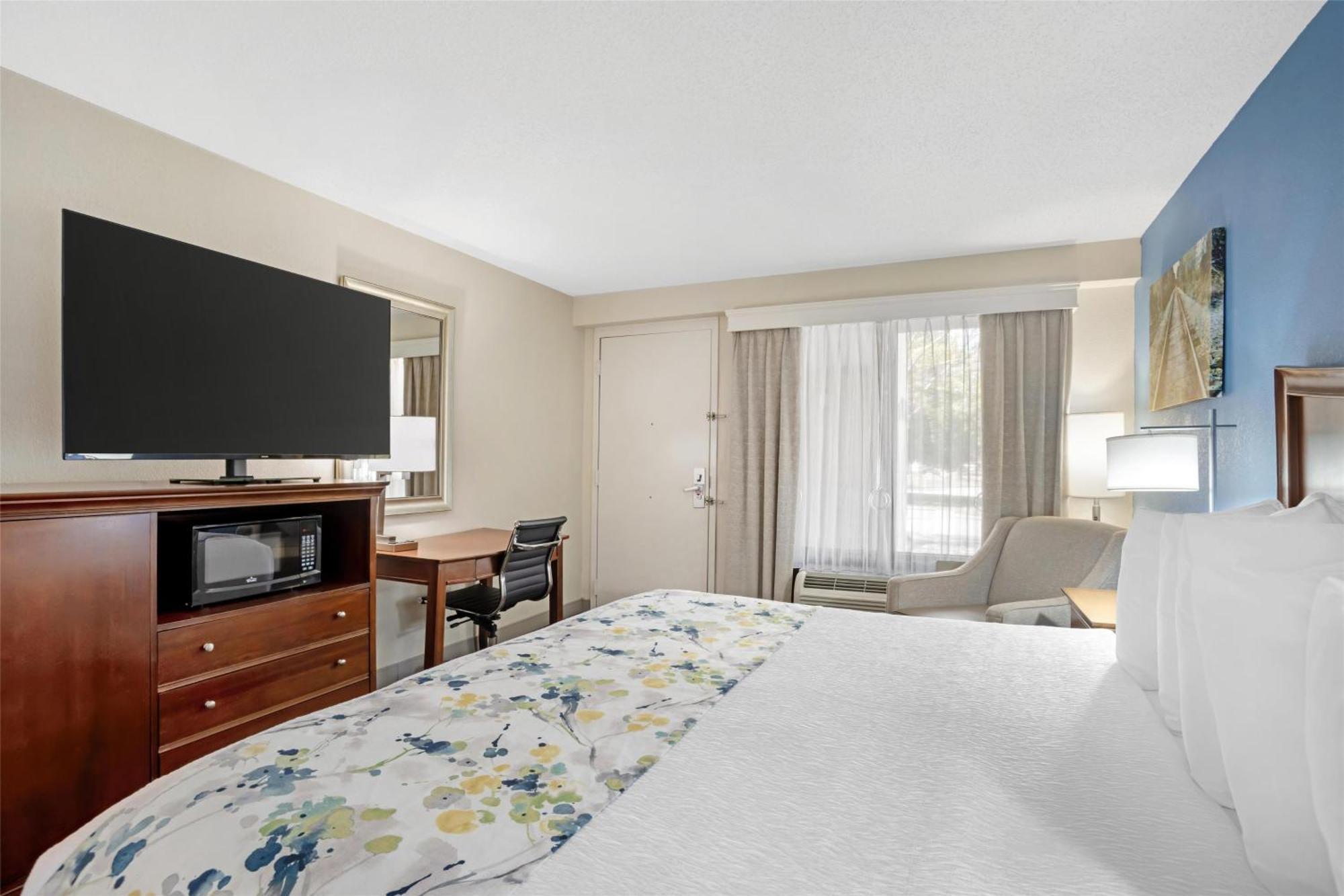 Best Western Inn & Suites Monroe Εξωτερικό φωτογραφία