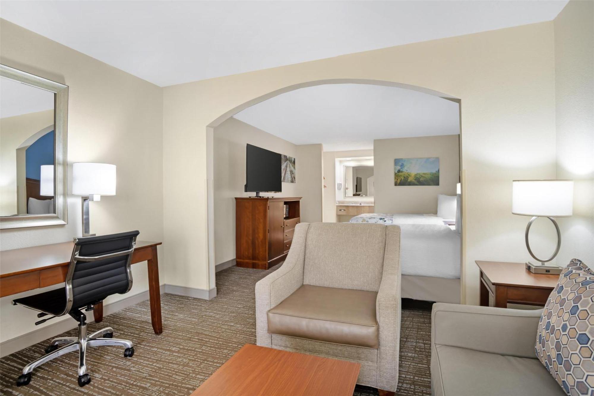 Best Western Inn & Suites Monroe Εξωτερικό φωτογραφία